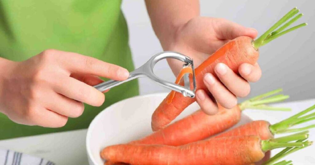 Nutritional Benefits to Eat Fruits and Vegetable peels